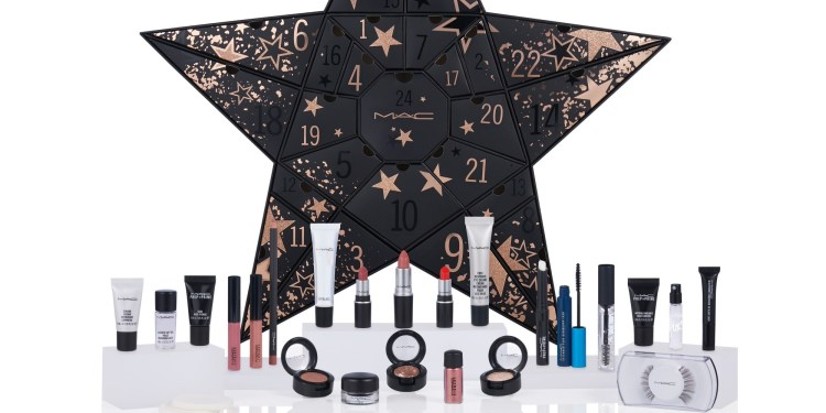 Yes! De MAC Cosmetics adventskalender is dit jaar eindelijk ook in Nederland te koop  