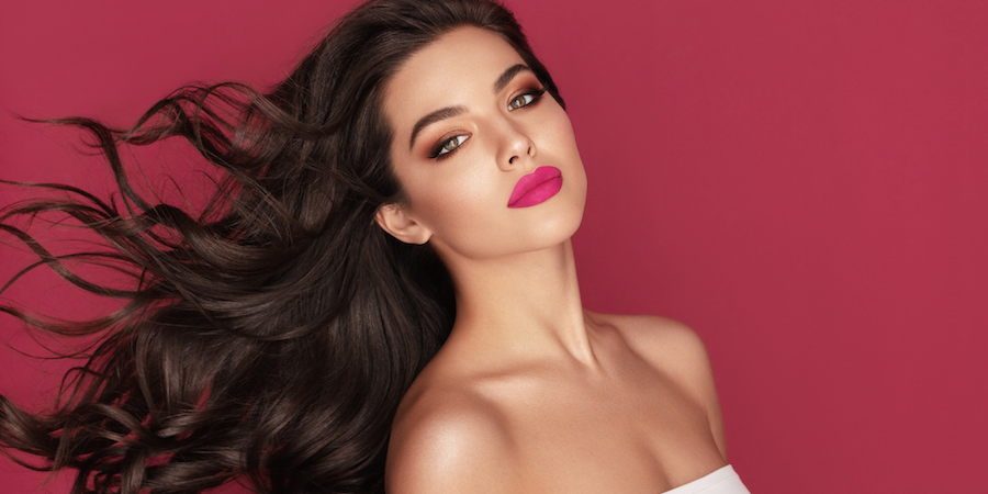 Op deze manier krijg je in no time extra volume in je haar