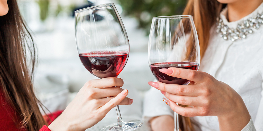 Wow! We geven per persoon elk jaar duizenden Euro's uit aan alcohol