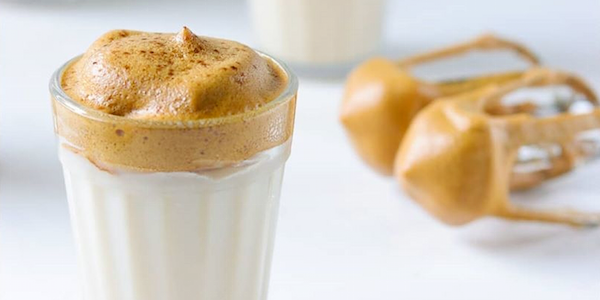 Deze koffie moet je eens proberen: Dalgona koffie