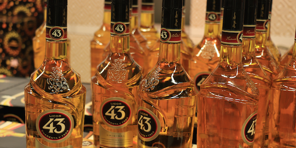 Zo maak je heerlijke Licor 43 bonbons zelf!