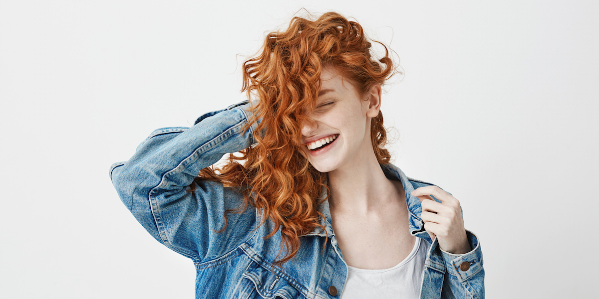 Deze gezondheidsvoordelen heb je als je rood haar hebt