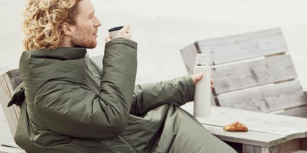 Deze deken met mouwen van IKEA wil je hebben! 