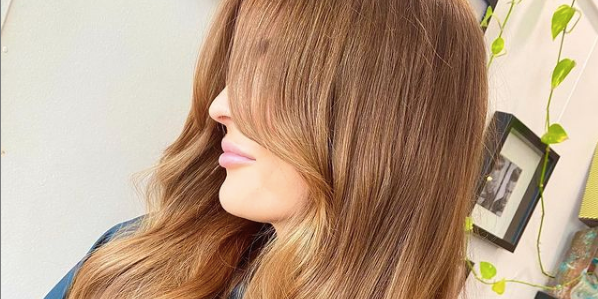 Haartrend voor de zomer: Slip bangs 