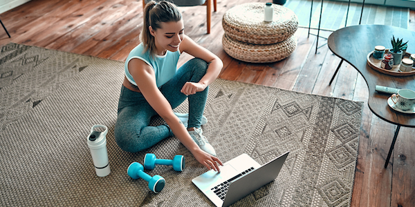 Nieuw onderzoek: je valt sneller af door weinig en licht te sporten