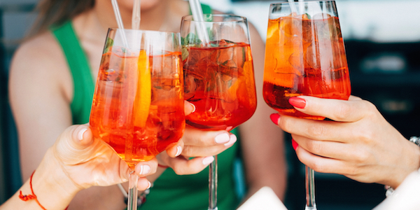 Winter Aperol Spritz maken? Dit recept is echt zo lekker!