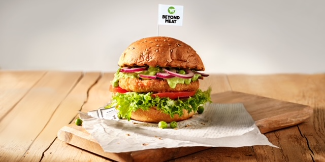 Recept: Vegan Beyond Burger Chicken-Style (en meer!)