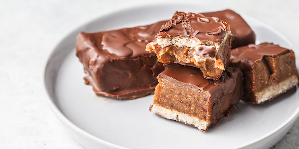 Trek in Snickers? Zo kun je ze makkelijk zelf maken!