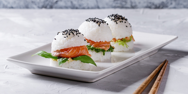 Mmm... Zo maak je deze mini sushiburgers