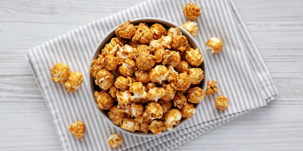 Mmm... Zo maak je jouw eigen salted caramel popcorn