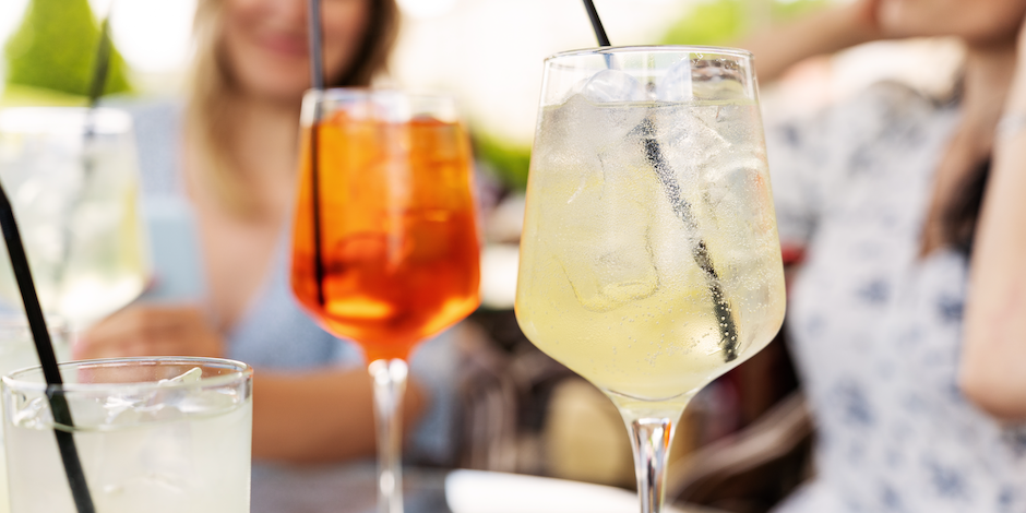 Geniet van de zon met deze zelfgemaakte Limoncello Spritz