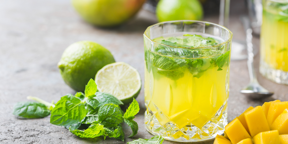 Ontdek je nieuwe favoriete zomerdrankje: Mango mojito 