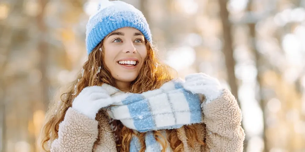Zo blijft je haar mooi in de winter: verzorging en stylingtips