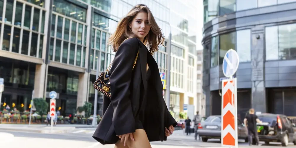 Glamoratti trend uitgelegd: de 80's powervrouw is terug