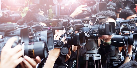 Life hack: zo krijg je je sneakers weer wit