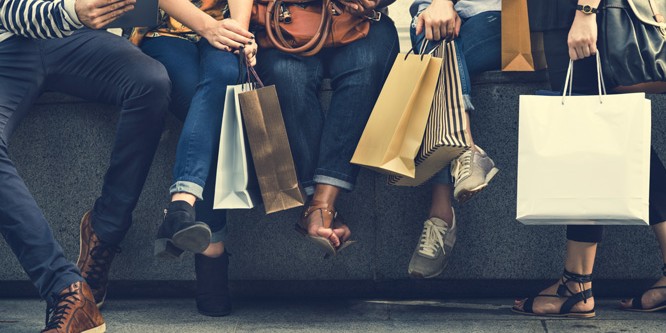 Zo maak je de pretty lace up top heel gemakkelijk zelf